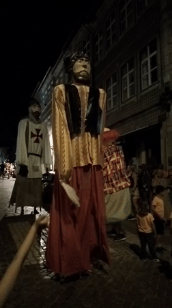 Braga's streets fill with giant puppets and drumming groups at night