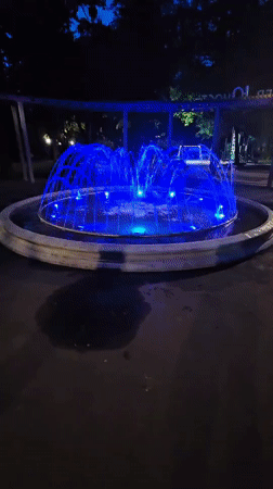 Evening moments captured across Khimki: fountain, toy, traffic