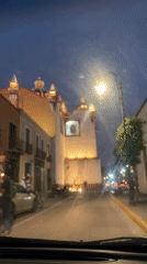Evening dining and street scenes documented in Cholula, Mexico