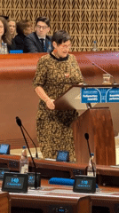 Woman addresses parliamentary session in Strasbourg