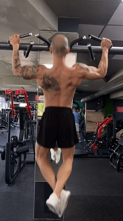 Early morning workout session observed at Pleven gym