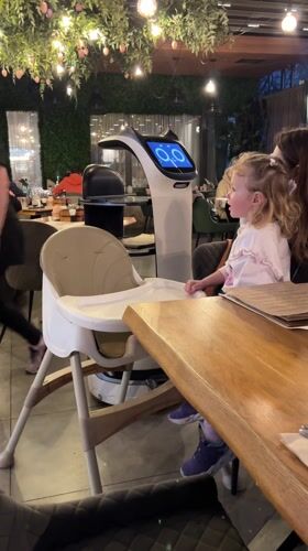 Robot waiter serves customers at Bulgarian restaurant