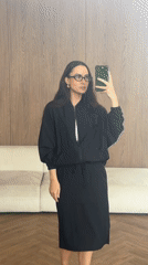 Woman records mirror selfie video in Krasnoyarsk