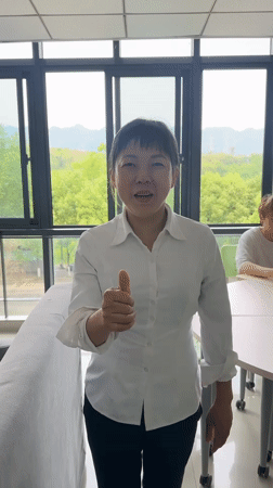 Students film informal video content in Jiangjin common room