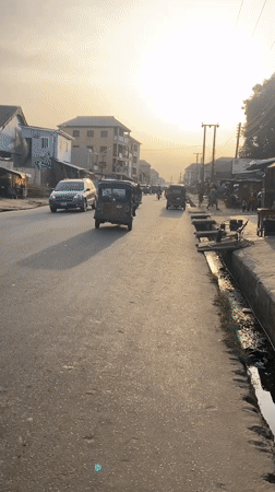 Sunny afternoon street scenes captured in southeastern Nigeria towns