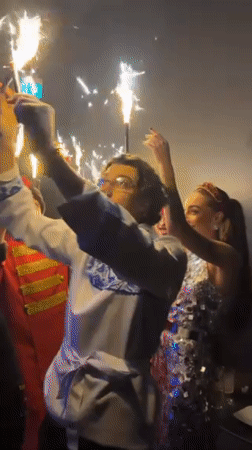 Dubai nightlife venues host performances and celebrations February 27