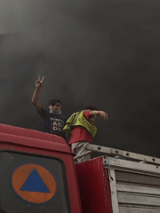 Gaza Civil Defence responds to building fire amid street activity