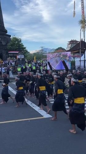 Traditional Balinese cultural ceremony held in Klungkung, Indonesia