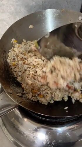 Traditional Indonesian cooking session documented in Kalisampurno overnight