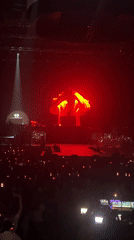 DJ concert draws crowds with phones recording in Minsk
