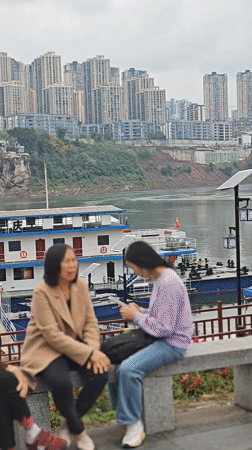 Morning scenes captured across Shapingba District tourist areas