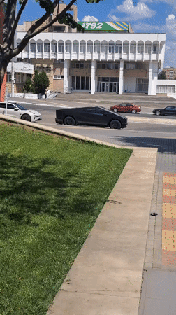 Street scenes and casual digital posts from a Tiraspol morning