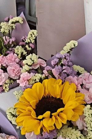 Bangkok morning: flowers, river views, and street life