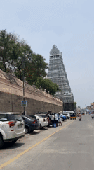 Ornate pyramid temple documented in Tiruvannamalai street scene