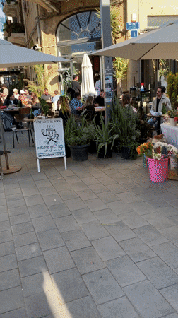 Building damage and emergency response documented in Tel Aviv