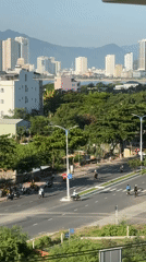 Daily Life Documented in Vietnamese Coastal City