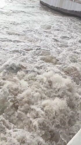 Witness documents turbulent waters, street life in Karamsar Pakistan