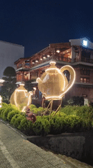 Nighttime tour captures Da Lat's illuminated landmarks and venues