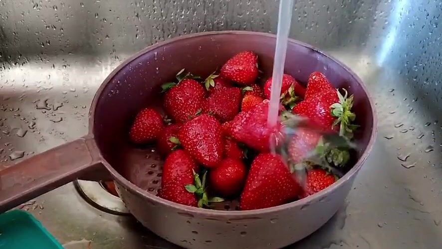 Fresh fruit washing and arranging in Smolyan kitchen