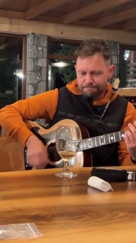 Live acoustic music and socializing at Montenegro mountain lodge