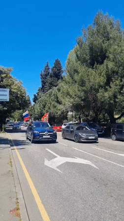 Flag displays and local commerce observed in Sochi