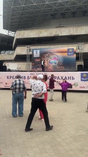 Creative festival with performances draws crowds in Astrakhan
