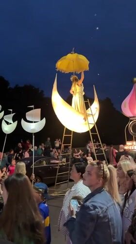 Illuminated floats and performers light up a Clonmel evening parade