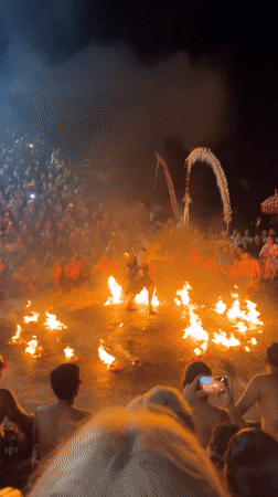 Traditional fire dance performance draws a crowd in Kuta Selatan