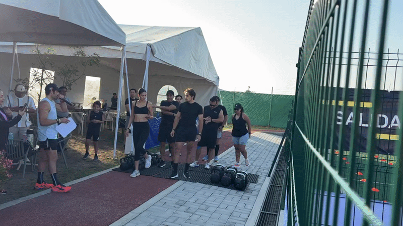 Fitness competitors prepare for farmers carry race in Mexico